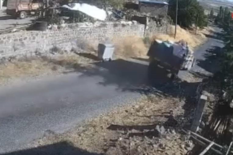 Traktör kazasında 75 yaşındaki kadın hayatını kaybetti