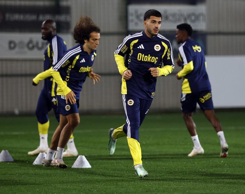 Fenerbahçe, Galatasaray derbisinin hazırlıklarını tamamladı
