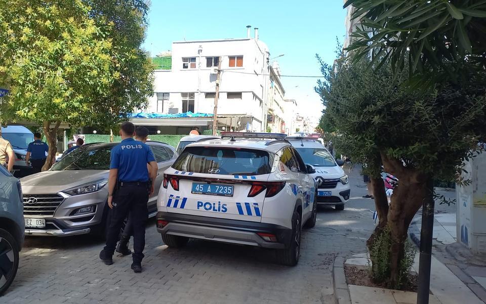 MANİSA CHP İL BAŞKANLIĞI'NDA KAVGA: 1 YARALI