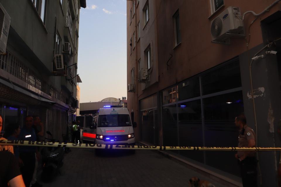 Muğla'da alkol masasında bıçaklı kavga: 2 ölü, 2 yaralı