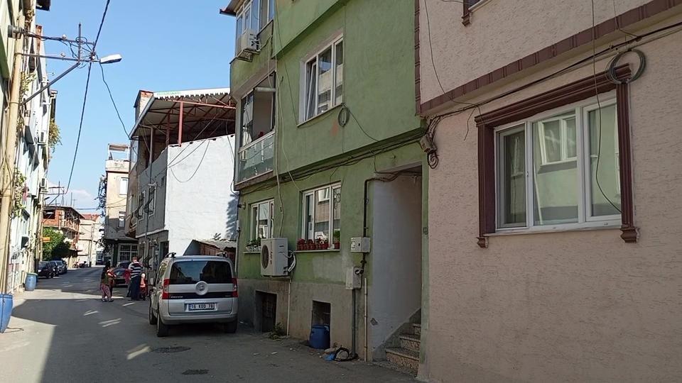 BURSA'DA YAŞLI KARI KOCA EVLERİNDE ÖLÜ BULUNDU