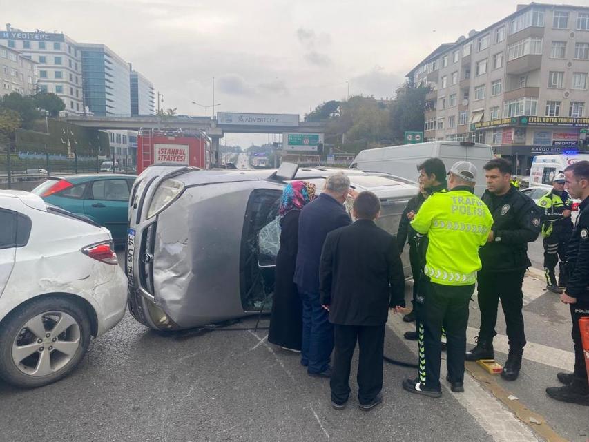 Tünel girişinde 3 araç kazaya karıştı