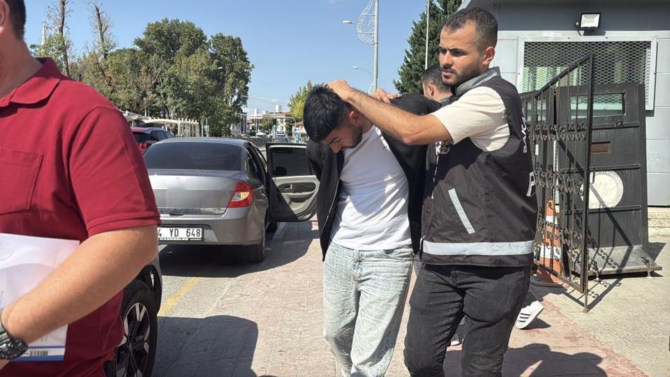 Husumet ve küfürleşme cinayetle sonlandı
