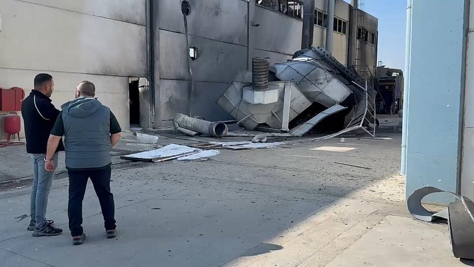 Fabrikada dev kazan patladı: 3 işçi yaralı