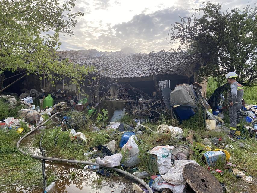 Evindeki yangın sonu oldu