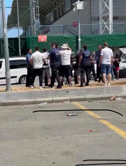 Polis ile zabıta arasında arbede