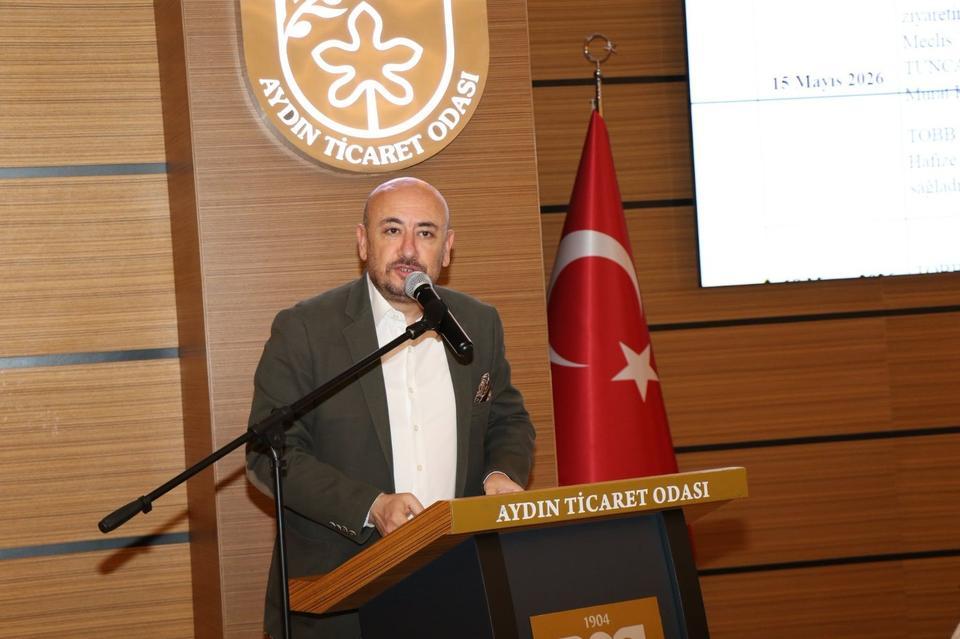 "İhracatçımızın üzerindeki maliyet baskısını düşürmemiz lazım"
