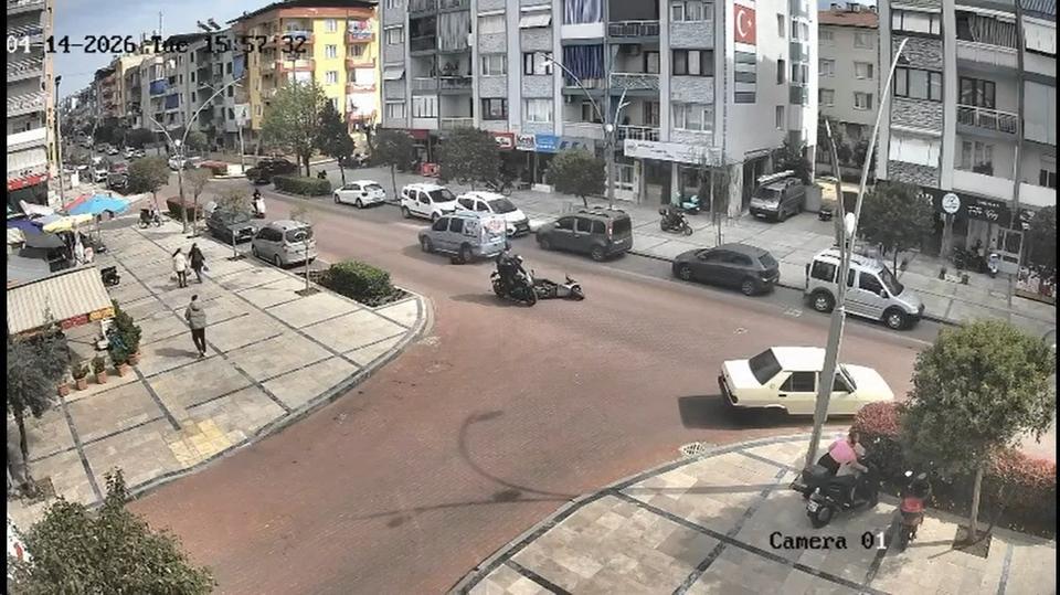 Aydın plakalı aracın çarptığı genç kız hayatını kaybetti