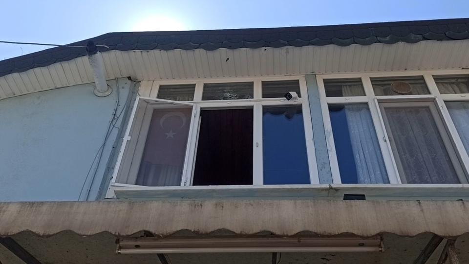 BOŞANMAK İSTEMEYEN EŞİNE KURŞUN YAĞDIRDI