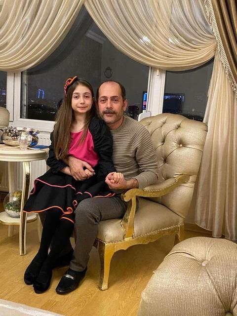 Okul saldırısında hayatını kaybeden Almina'nın mezarı pembeye boyandı
