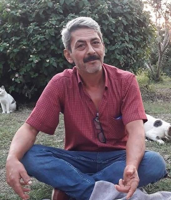 Evinin önünde kalp krizi geçiren adam hayatını kaybetti