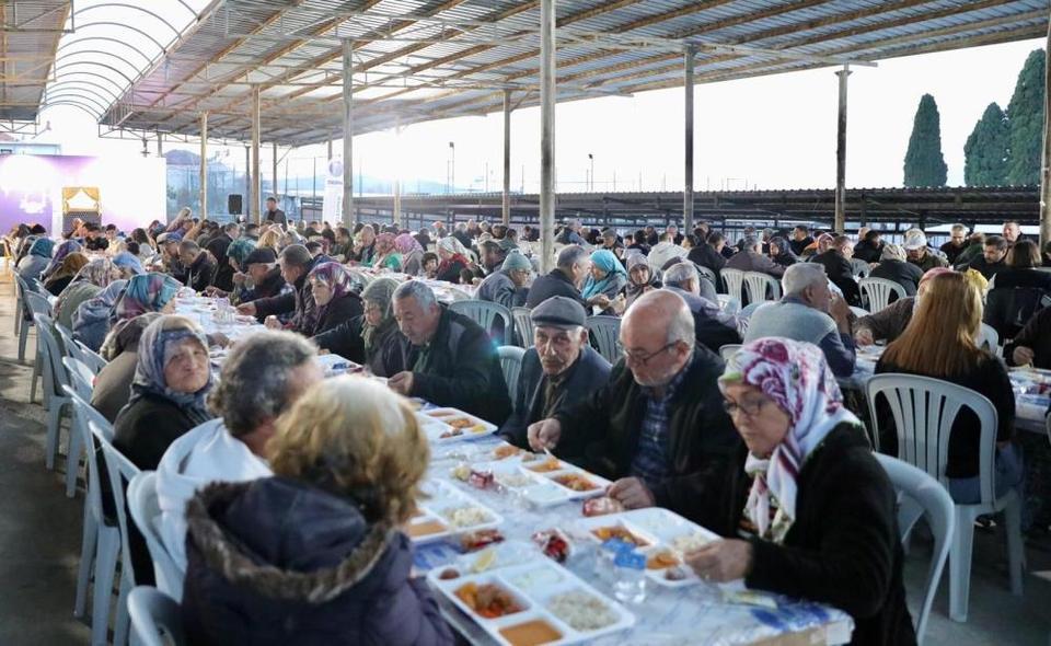 Didim Belediyesi Ramazan'da iftar sofraları kuruyor