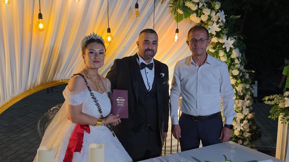 BAŞKAN DOĞANCA, GENÇ ÇİFTLERİN NİKAHINI KIYDI
