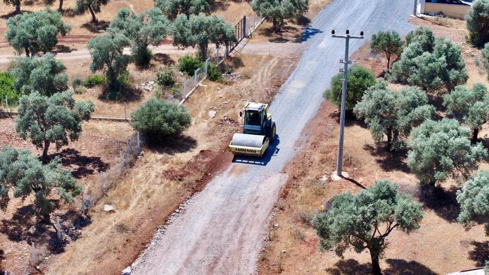 Didim’de yol çalışmaları sürüyor