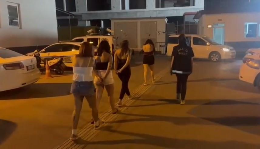İSKENDERUN'DA FUHUŞ OPERASYONU: 6 KİŞİ YAKALANDI
