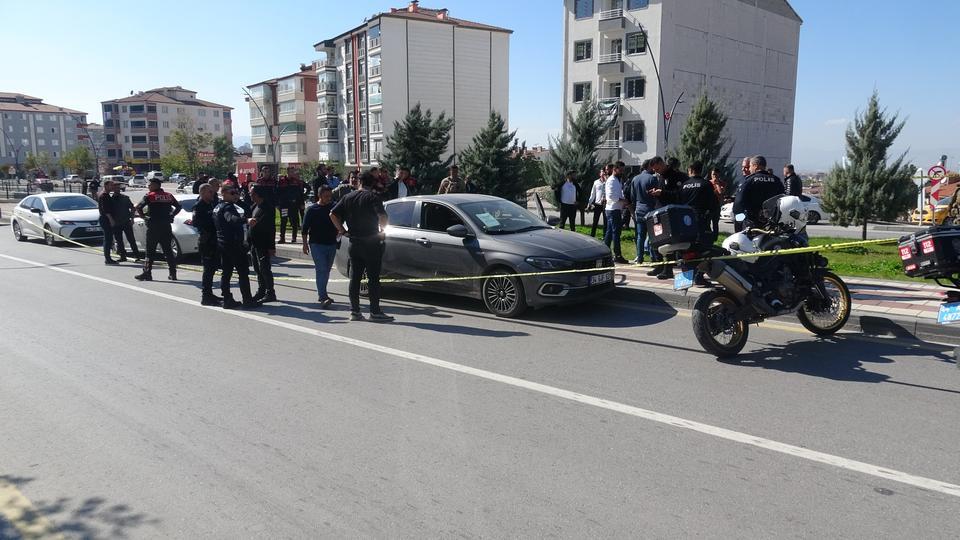 MALATYA'DA EŞİNİ BIÇAKLAYARAK ÖLDÜREN ŞAHIS İNTİHARA KALKIŞTI