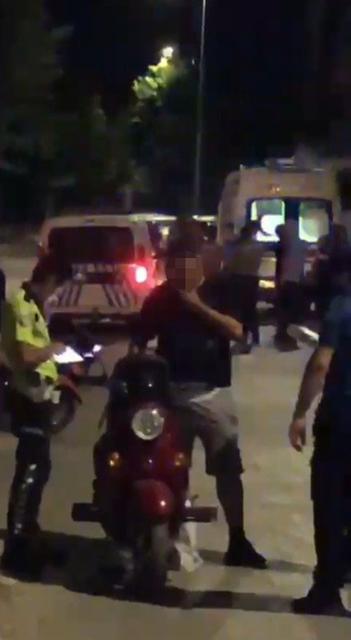 Otomobiliyle evine dönmek isteyen aileye dehşeti yaşattılar