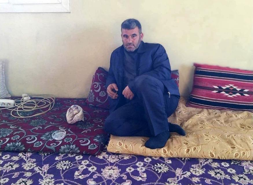 Otomobilde silahla vurulmuş halde ölü bulundu