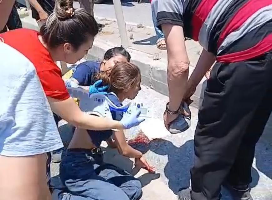 Çine'de otomobilin çarptığı çocuk ADÜ'ye sevk edildi