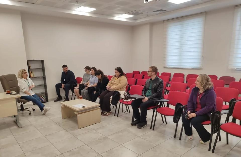 Karacasu Devlet Hastanesi'nde 'Çalışan Memnuniyet Toplantısı' gerçekleştirildi