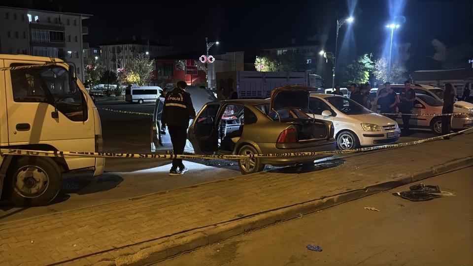 Araç içerisinde meydana gelen patlamada 3 çocuk yaralandı