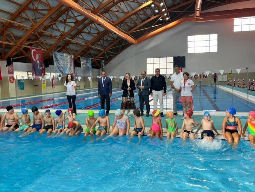 Nazilli’de yüzme bilmeyen öğrenci kalmayacak