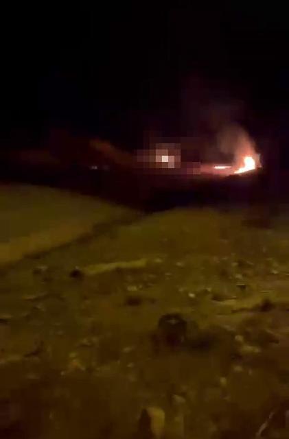 Motosikletten düşüp alevler içinde kalan sürücünün o anları görüntülendi