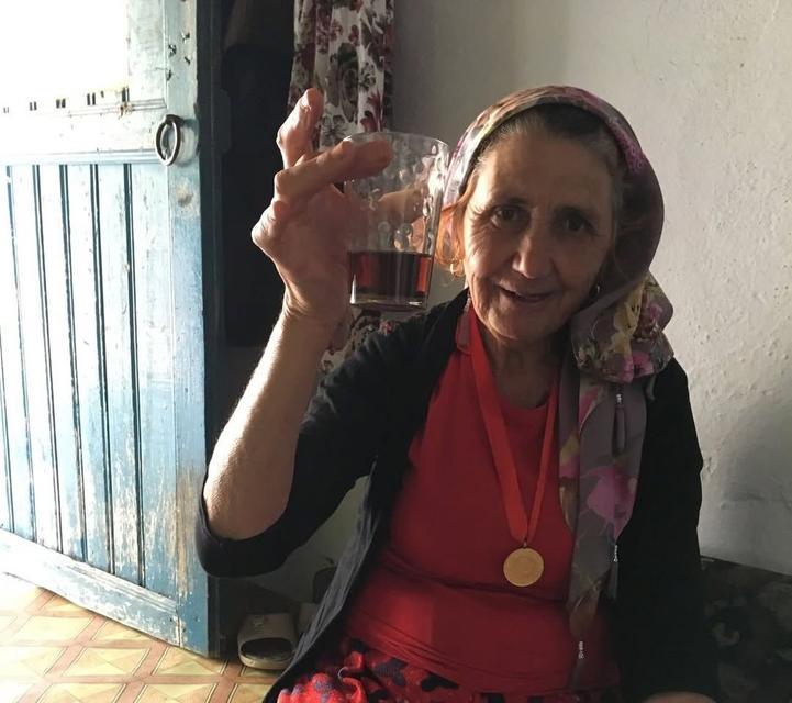 40 yıldır beraber yaşadığı kadını döverek öldürdü
