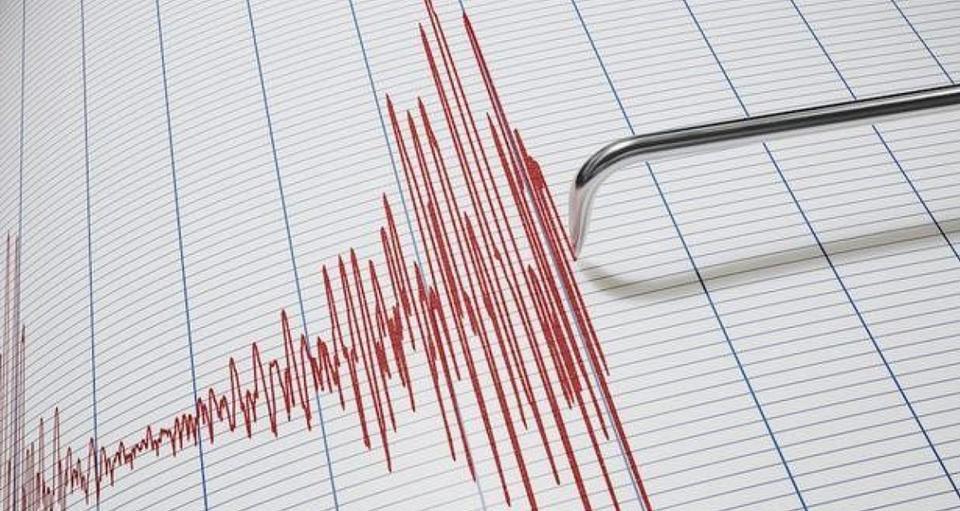 Art arda 5,7 ve 5,8 büyüklüğünde iki deprem