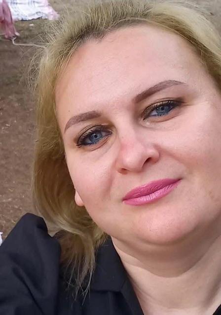 Otomobilin çarptığı kadın yaşam mücadelesini kaybetti