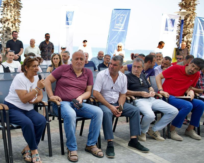 BAŞKAN GÜNEL KADINLAR DENİZİ MAHALLESİ ESNAFIYLA BİR ARAYA GELDİ