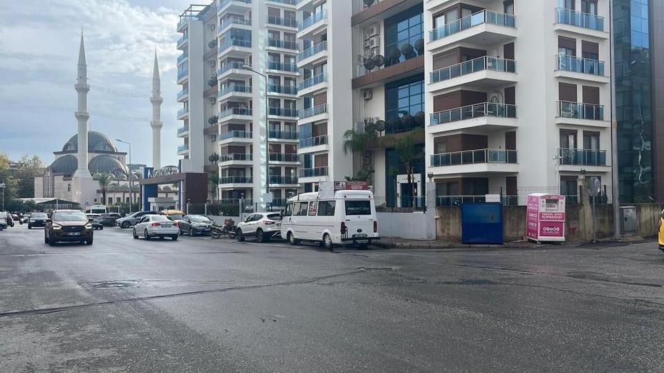 Sokakta kadına saldırıda bulunan şahıs yakalandı