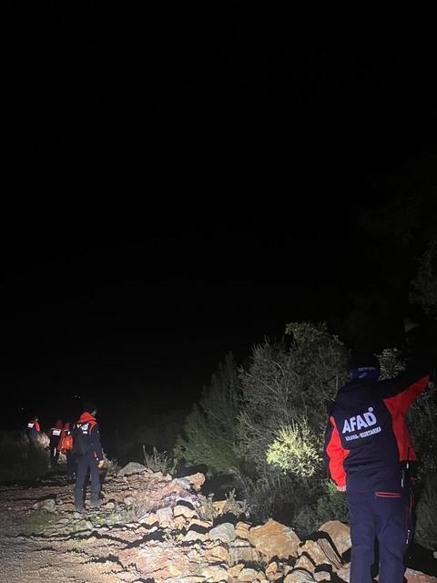 Mantar ararken kaybolan 70 yaşındaki adamı arama çalışmaları sürüyor