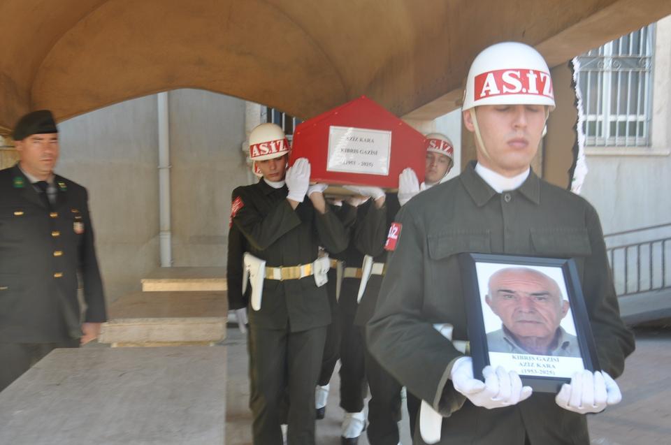 Kıbrıs Gazisi Aziz Kara’ya son veda