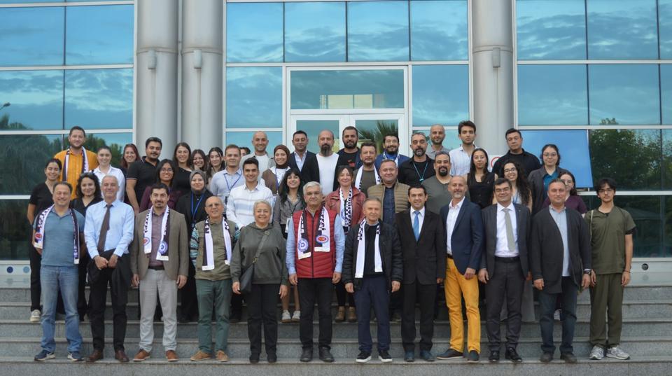 ADÜ’de “Kuşaklar Buluşuyor” etkinliği gerçekleşti