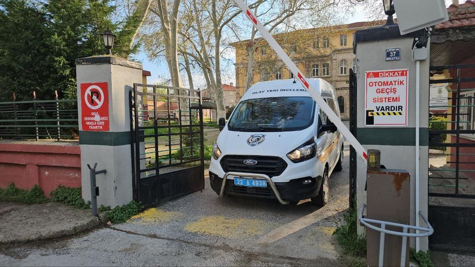 EDİRNE'DE 14 YAŞINDAKİ KIZ ÇOCUĞU OKUL BAHÇESİNDE ÖLÜ BULUNDU