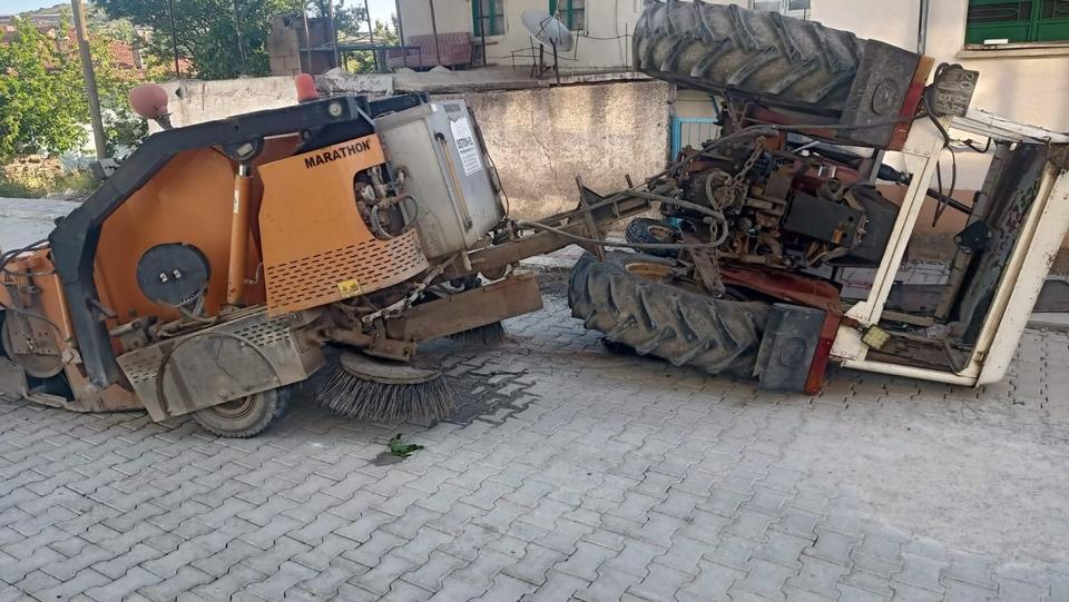 Belediye malına göz diktiler, kaçarken kaza yaptılar!