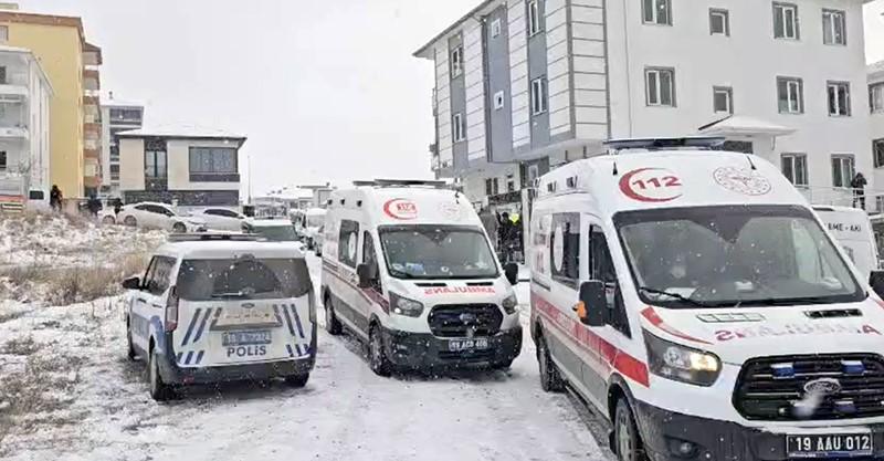 Yaşlı çift evinde silahla vurulmuş halde ölü bulundu