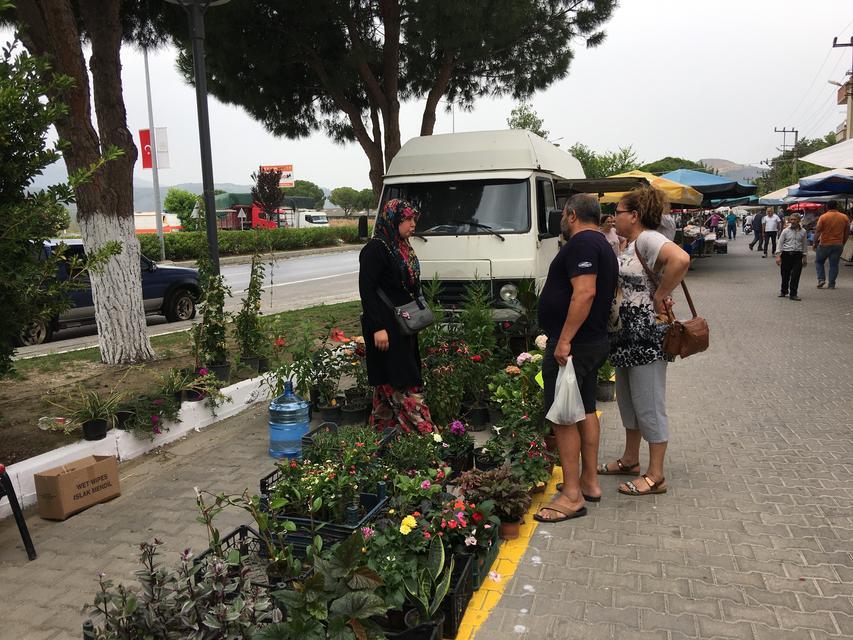 ORTAKLAR'DA İKİNCİ SEMT PAZARI AÇILDI
