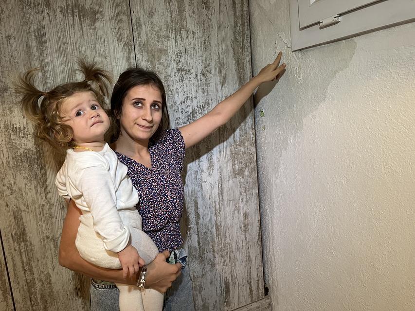 KURAKLIK YAŞAYAN İZMİR'DE, BOŞA AKAN SULAR EVLERE HASAR VERDİ