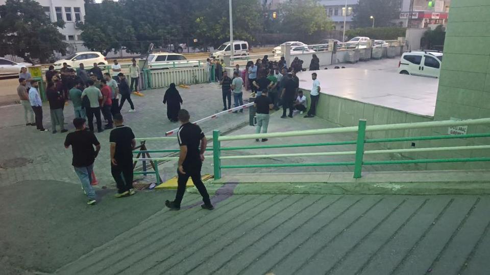 Otomobilin çarptığı 3 yaşındaki çocuk hayatını kaybetti