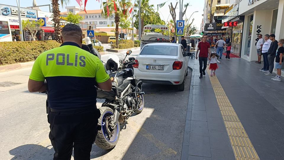 2 saat boyunca alarmı çalan otomobilin sahibi bulunamadı