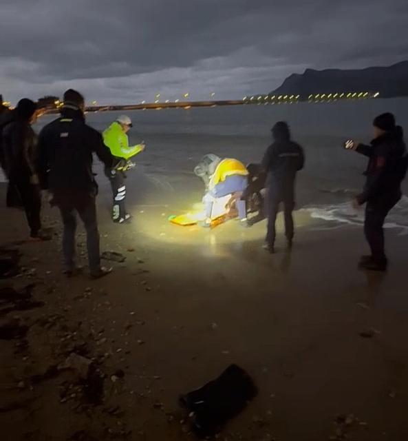 ÜNİVERSİTE ÖĞRENCİSİNİN CANSIZ BEDENİ DENİZDE BULUNDU