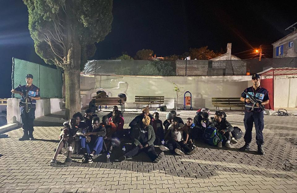 Aydın’da o şüpheliler bu kez zeytinlikte yakalandı