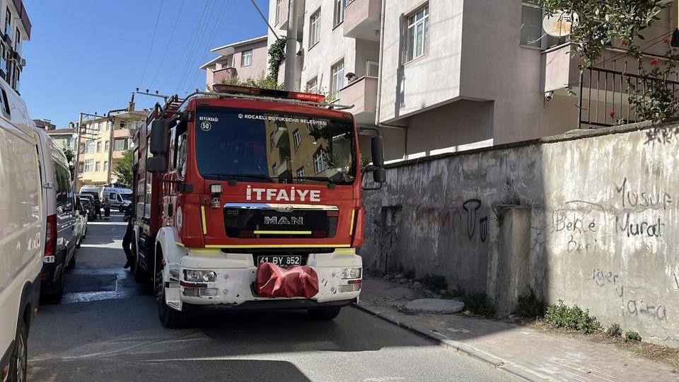 5 katlı apartmanda yangın