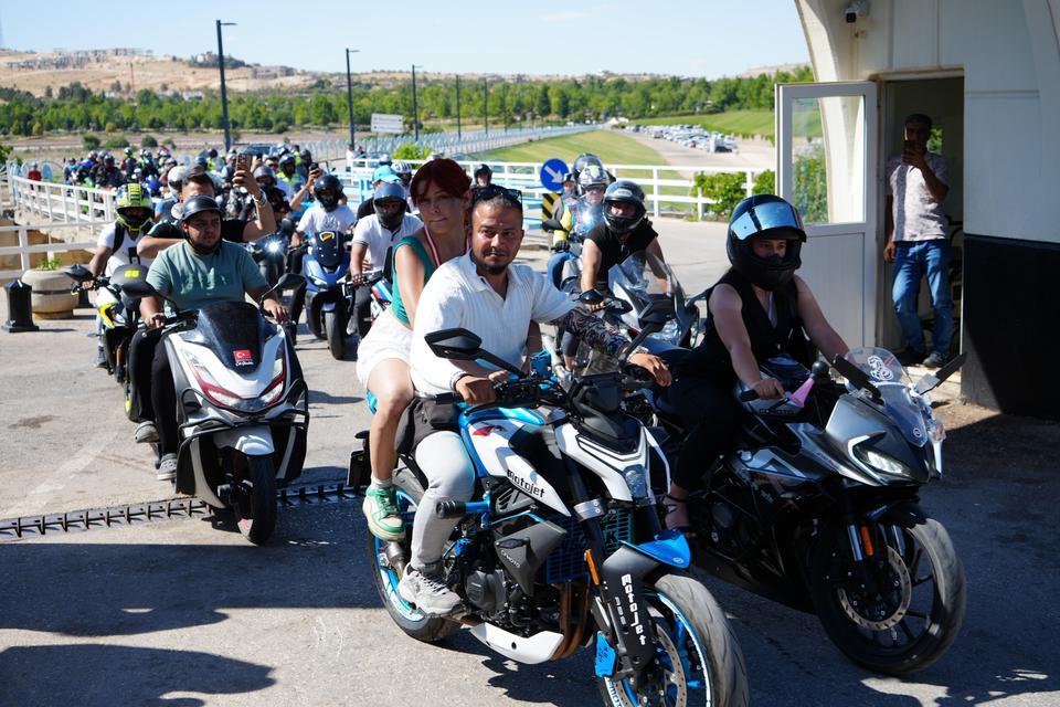 Motosiklet tutkunları buluştu