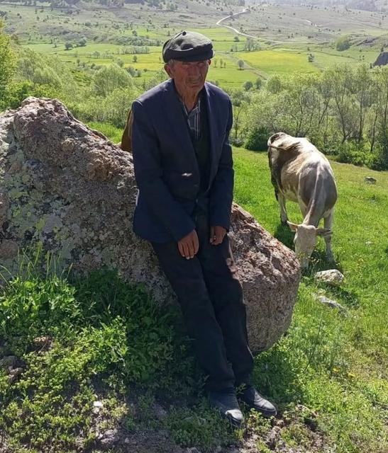 Yaşlı adam evinde ölü bulundu