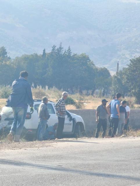 İki otomobilin karıştığı kazada 4 kişi yaralandı