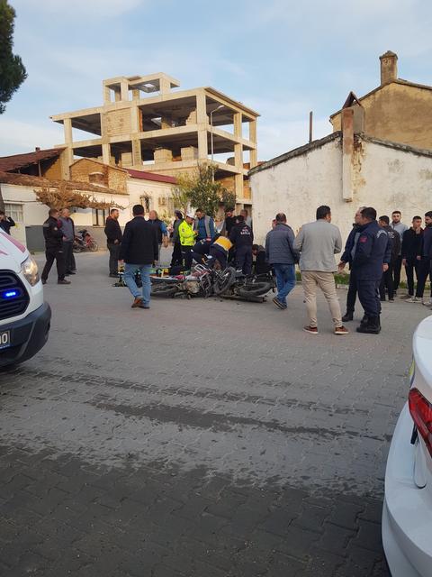 BUHARKENT'TE MOTOSİKLET KAZASI: 2 YARALI