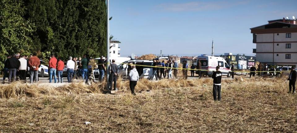 Araca silahlı saldırı: 1 ölü, 1 yaralı